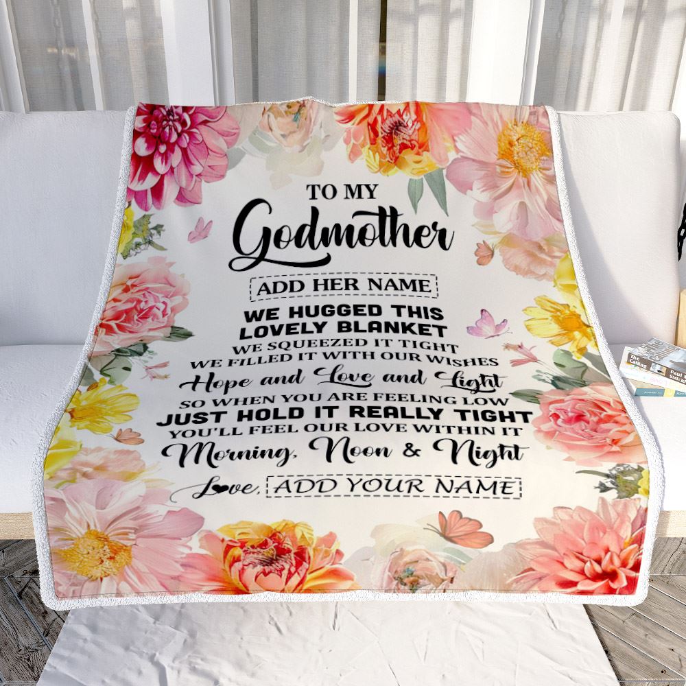 Personalized To My Godmother Blanket From Niece Floral We Hugged This Lovely Aunt Birthday Gifts Mothers Day Christmas Customized Fleece Throw Blanket | siriusteestore
