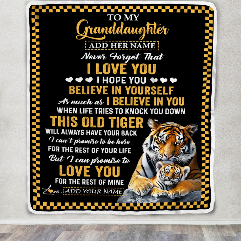 Personalized To My Granddaughter Gifts Blanket From Grandma Grandpa This Old Tiger Love You Granddaughter Birthday Gifts Graduation Christmas Fleece Blanket | siriusteestore