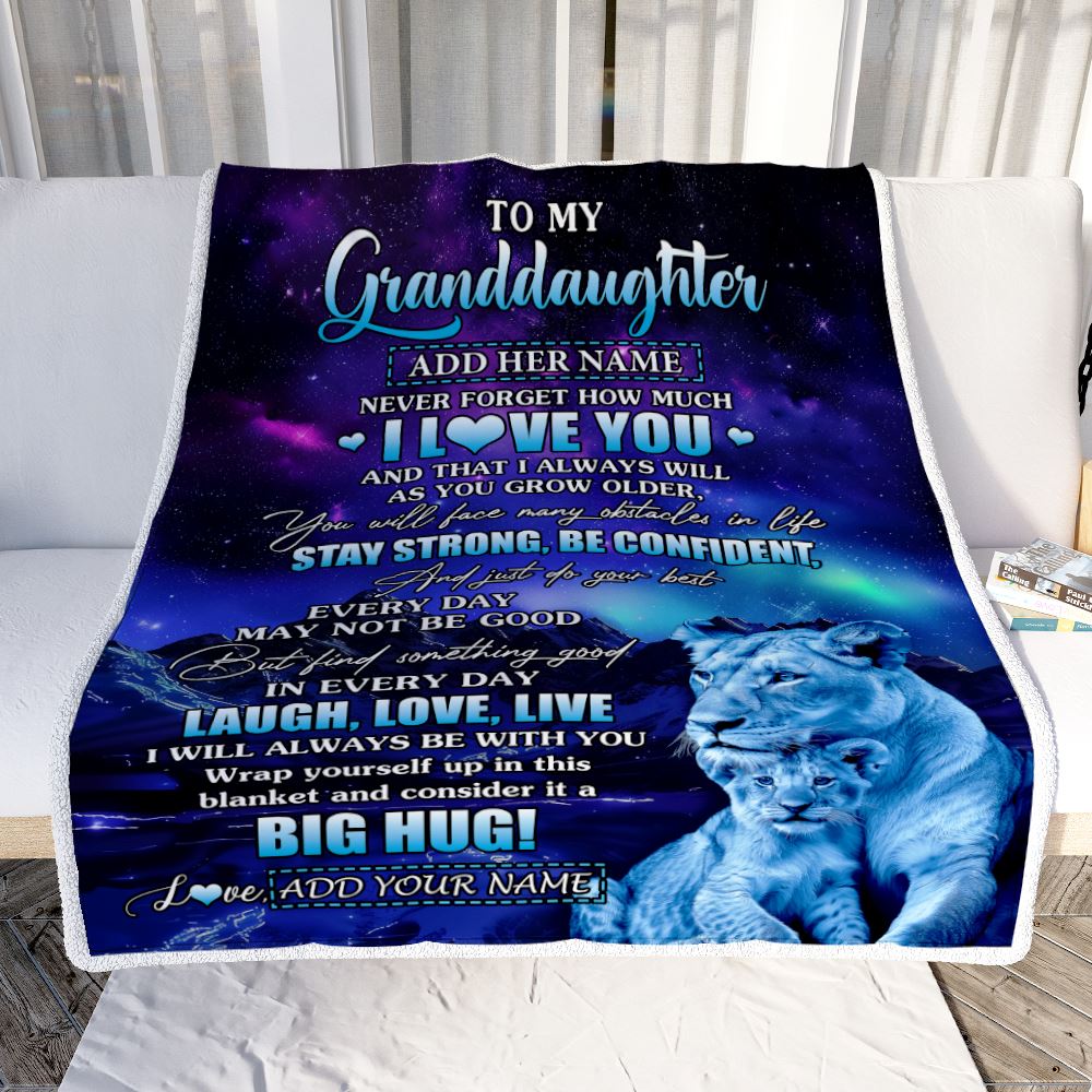 Personalized To My Granddaughter Gifts From Grandma Gigi Blanket Laught Love Live Lion Great Granddaughter Birthday Gifts Graduation Christmas Fleece Blanket | siriusteestore