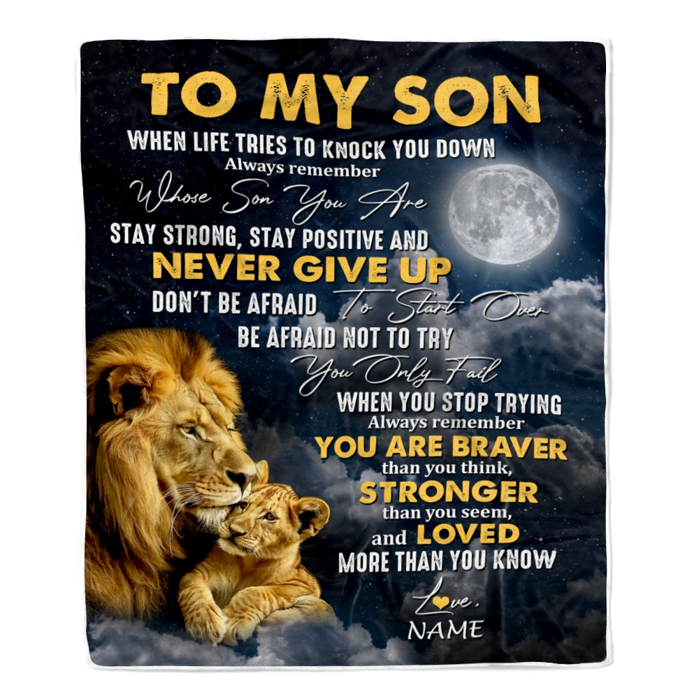 Personalized To My Son Blanket From Mom Dad Father Lion Never Give Up Son Birthday Graduation Christmas Customized Fleece Throw Blanket | siriusteestore