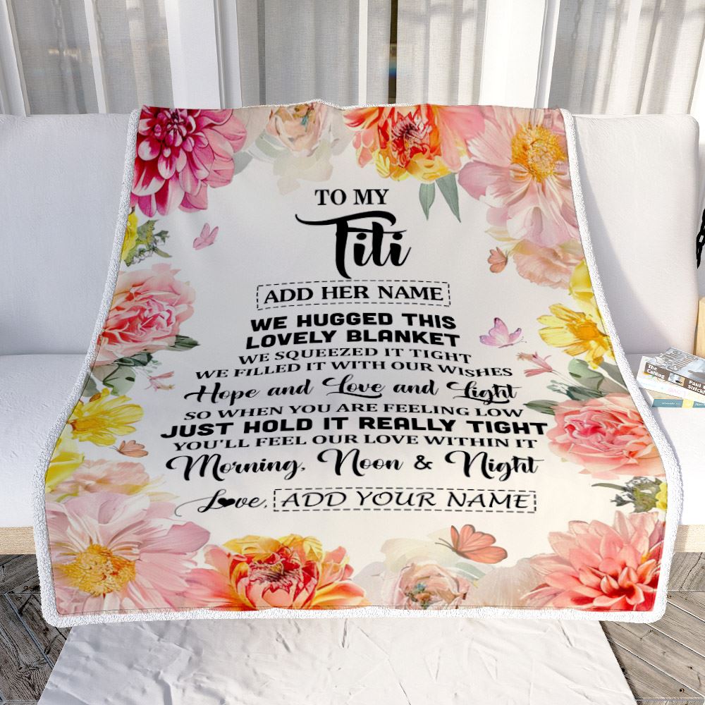 Personalized To My Titi Blanket From Niece Floral We Hugged This Lovely Titi Birthday Gifts Mothers Day Christmas Customized Fleece Throw Blanket | siriusteestore