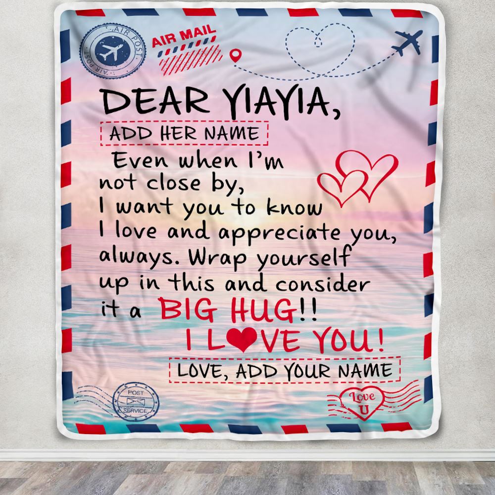 Personalized To My Yiayia Blanket From Kids Grandkids Letter Mail To Yiayia Gifts Happy Birthday Gifts Mothers Day Christmas Custom Name Fleece Throw Blanket | siriusteestore
