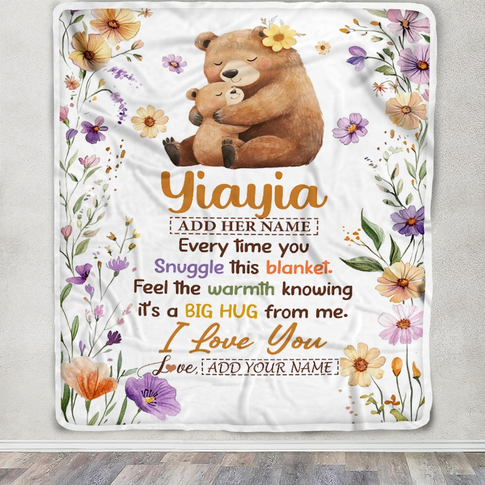Personalized To My Yiayia Gifts From Granddaughter Blanket Bear Big Hug Birthday Present Gift Idea For Yiayia Mothers Day Christmas Custom Fleece Blanket Shirt & Hoodie | siriusteestore