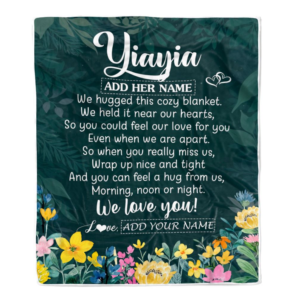Personalized Yiayia Blanket From Grandkids Granddaughter Floral Green We Love You Yiayia Birthday Gifts Mothers Day Christmas Customized Fleece Blanket | siriusteestore