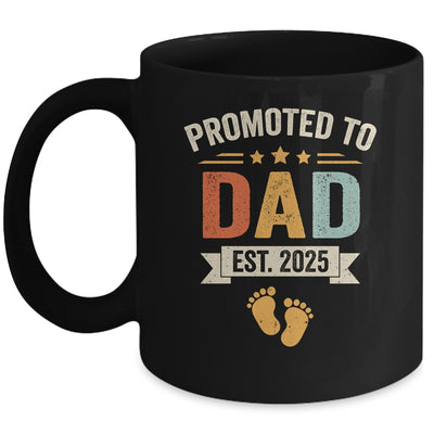 Promoted To Dad 2025 Retro Soon To Be Dad Est 2025 Mug | siriusteestore