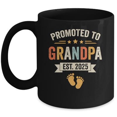 Promoted To Grandpa 2025 Retro Soon To Be Grandpa Est 2025 Mug | siriusteestore