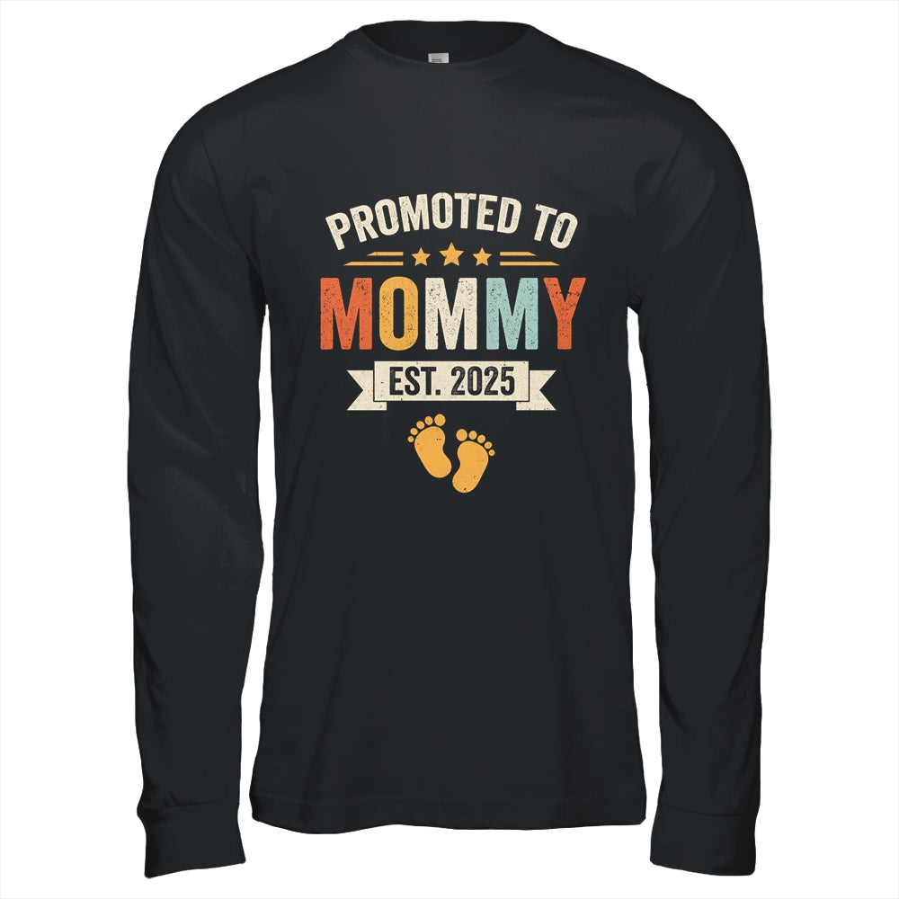 Promoted To Mommy 2025 Retro Soon To Be Mommy Est 2025 Shirt & Hoodie | siriusteestore