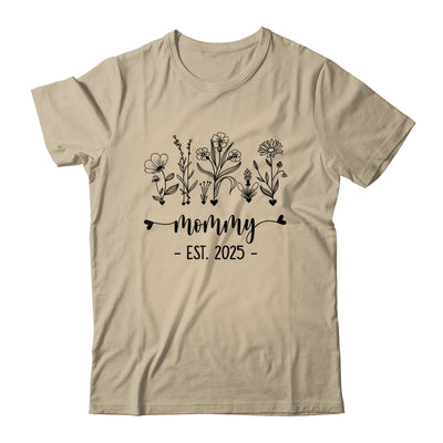 Promoted To Mommy Est 2025 Pregnancy Announcement Flower Shirt & Tank Top | siriusteestore