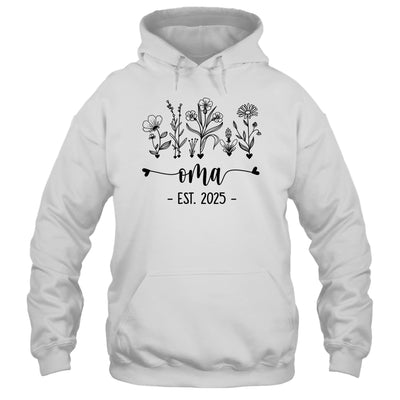 Promoted To Oma Est 2025 Pregnancy Announcement Flower Shirt & Tank Top | siriusteestore