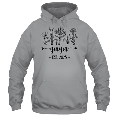 Promoted To Yiayia Est 2025 Pregnancy Announcement Flower Shirt & Tank Top | siriusteestore
