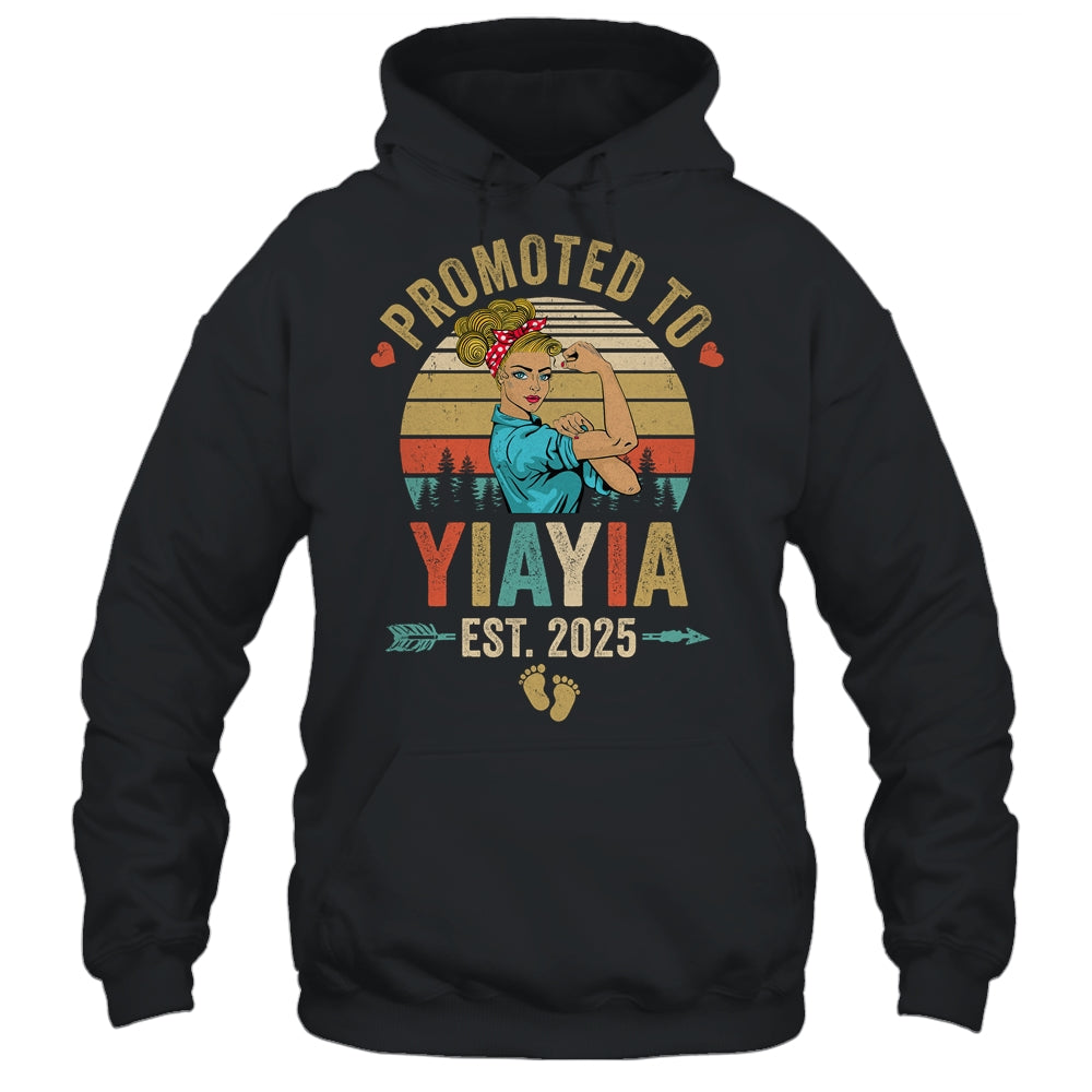 Promoted To Yiayia Est 2025 Retro First Time Yiayia Shirt & Tank Top | siriusteestore
