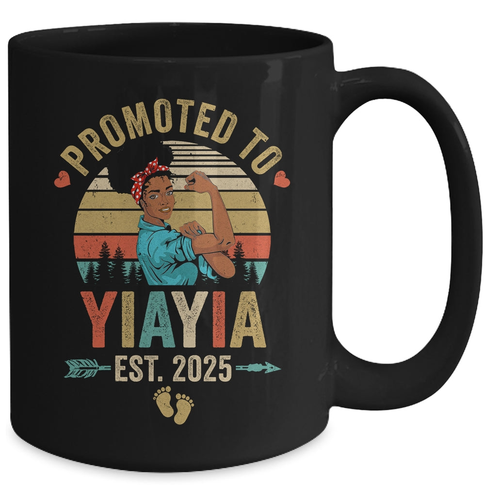 Promoted To Yiayia Est 2025 Vintage First Time Yiayia Mug | siriusteestore