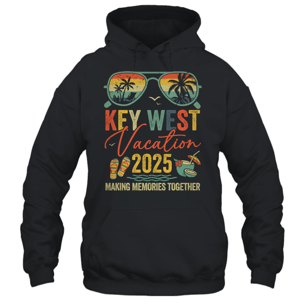 Retro Key West Vacation 2025 Memories Matching Group Trip Shirt & Tank Top | siriusteestore