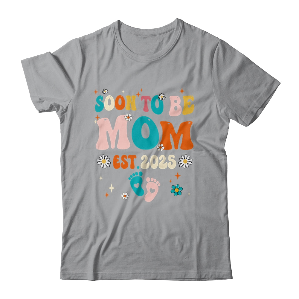 Soon To Be Mom Est 2025 Pregnancy Announcement Groovy Shirt & Tank Top | siriusteestore