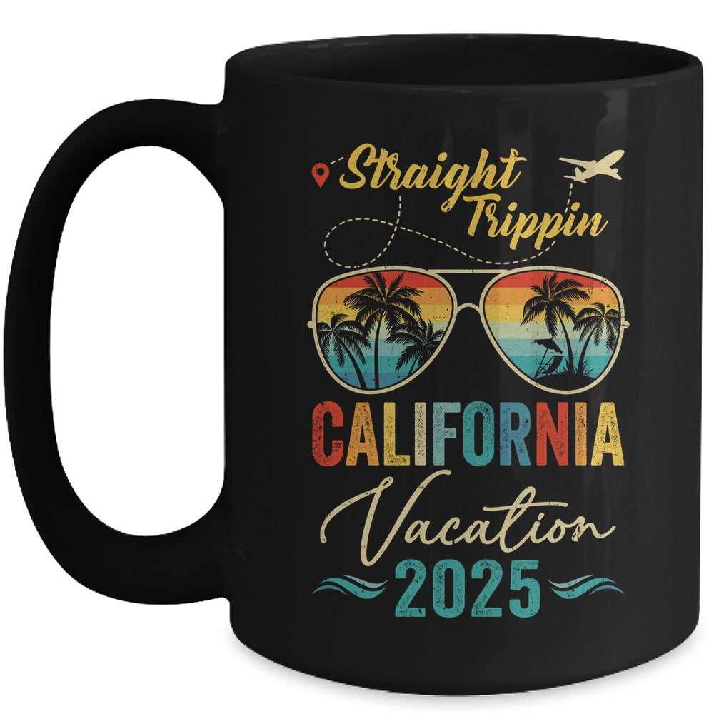Straight Trippin California 2025 Family Summer Vacation Mug | siriusteestore