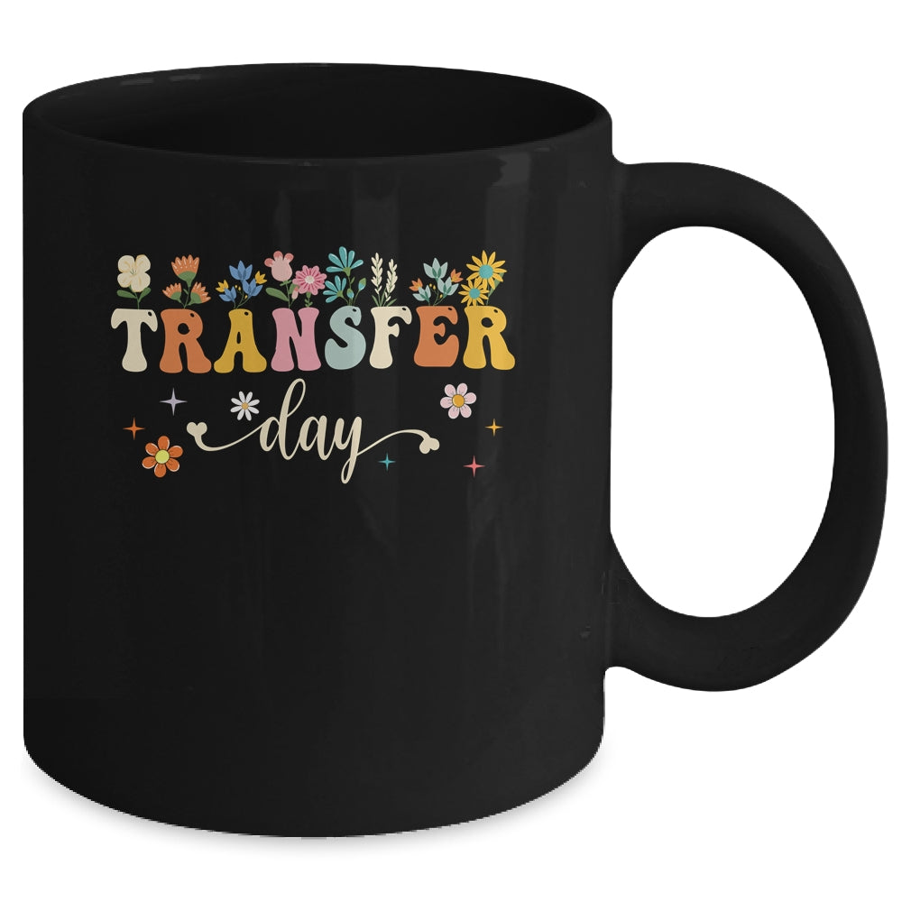 Transfer Day IVF Transfer Day Couple Mom Dad Flowers Mug | siriusteestore
