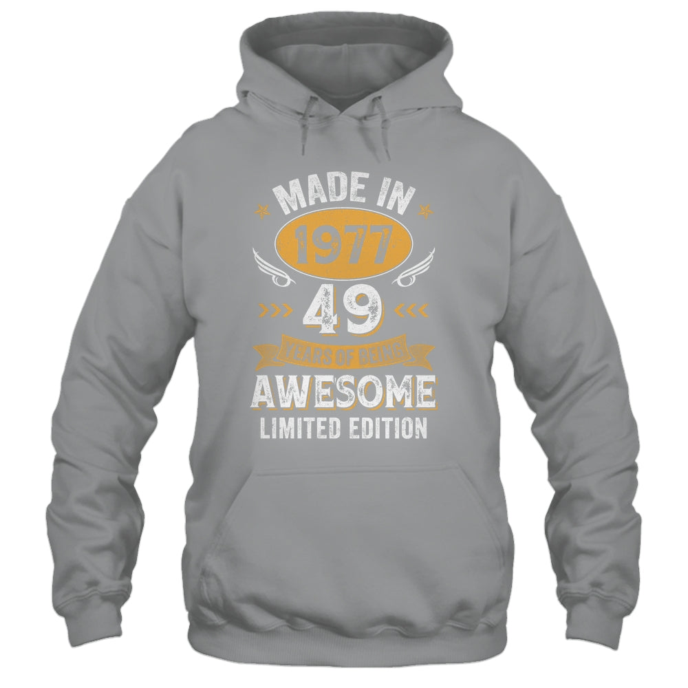 Vintage 1977 49 Years Old Birthday 49th Birthday Men Women Shirt & Hoodie | siriusteestore