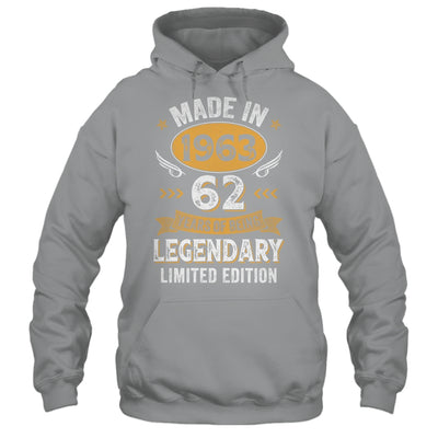 Vintage Made In 1963 62 Years Old 62nd Birthday Men Women Shirt & Hoodie | siriusteestore