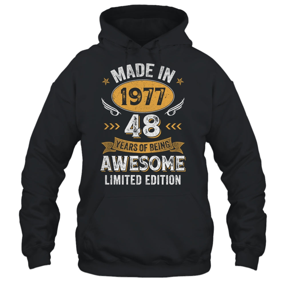 Vintage Made In 1977 48 Years Old 48th Birthday Men Women Shirt & Hoodie | siriusteestore