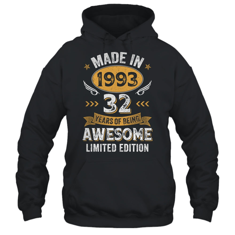 Vintage Made In 1993 32 Years Old 32nd Birthday Men Women Shirt & Hoodie | siriusteestore