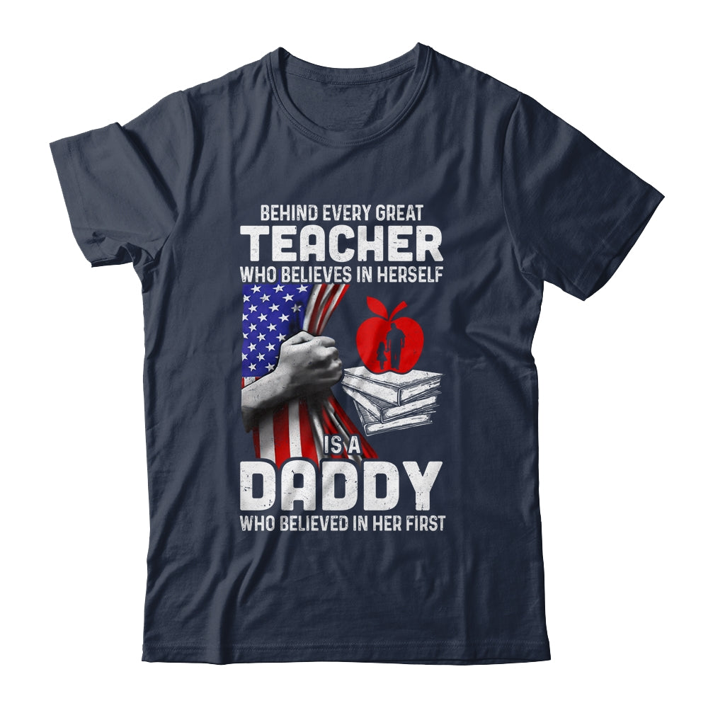 Behind Every Great Teacher Is A Great Mom July Of 4th Shirt & Hoodie | siriusteestore