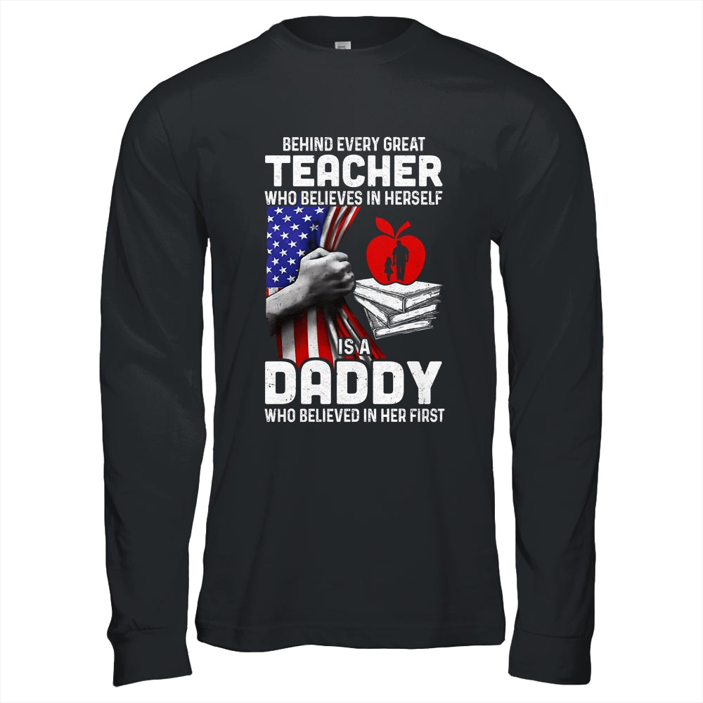 Behind Every Great Teacher Is A Great Mom July Of 4th Shirt & Hoodie | siriusteestore