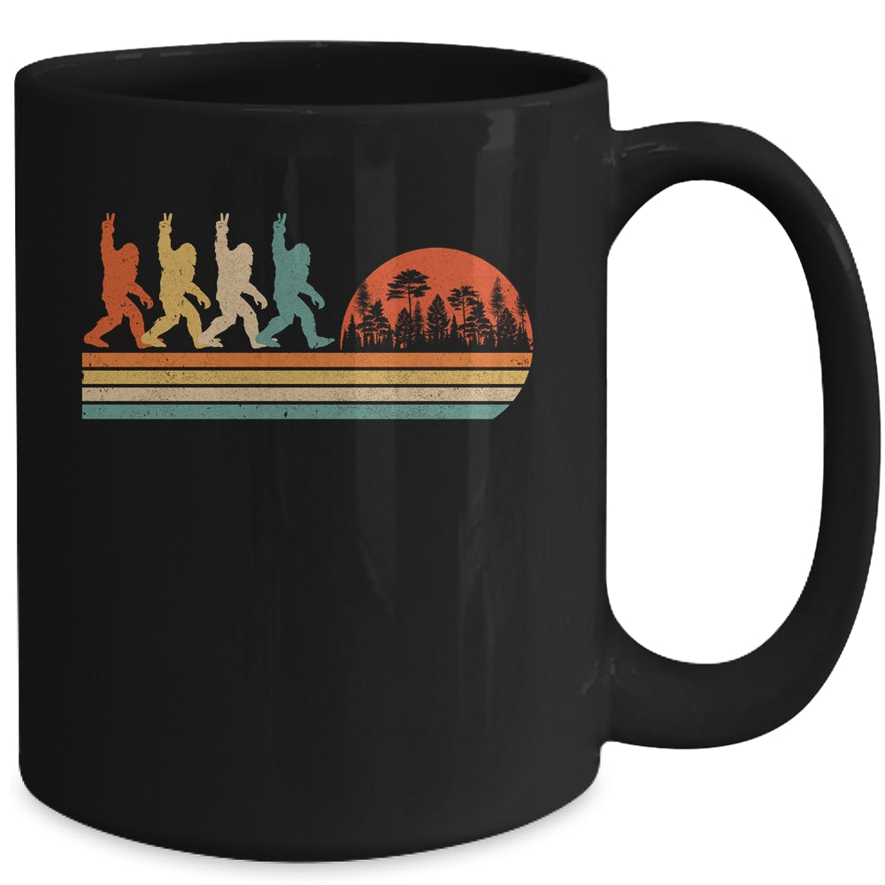 Bigfoot Retro Vintage 70s 80s Sasquatch Lovers Men Women Mug | siriusteestore