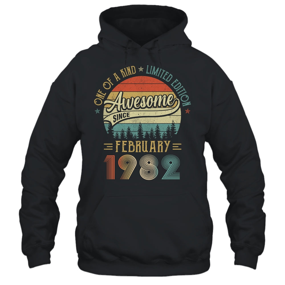 February 1982 Vintage 40 Years Old Retro 40th Birthday Shirt & Hoodie | siriusteestore