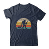 Funny Bigfoot Hunting Sasquatch Outdoor Retro Men Women Shirt & Hoodie | siriusteestore