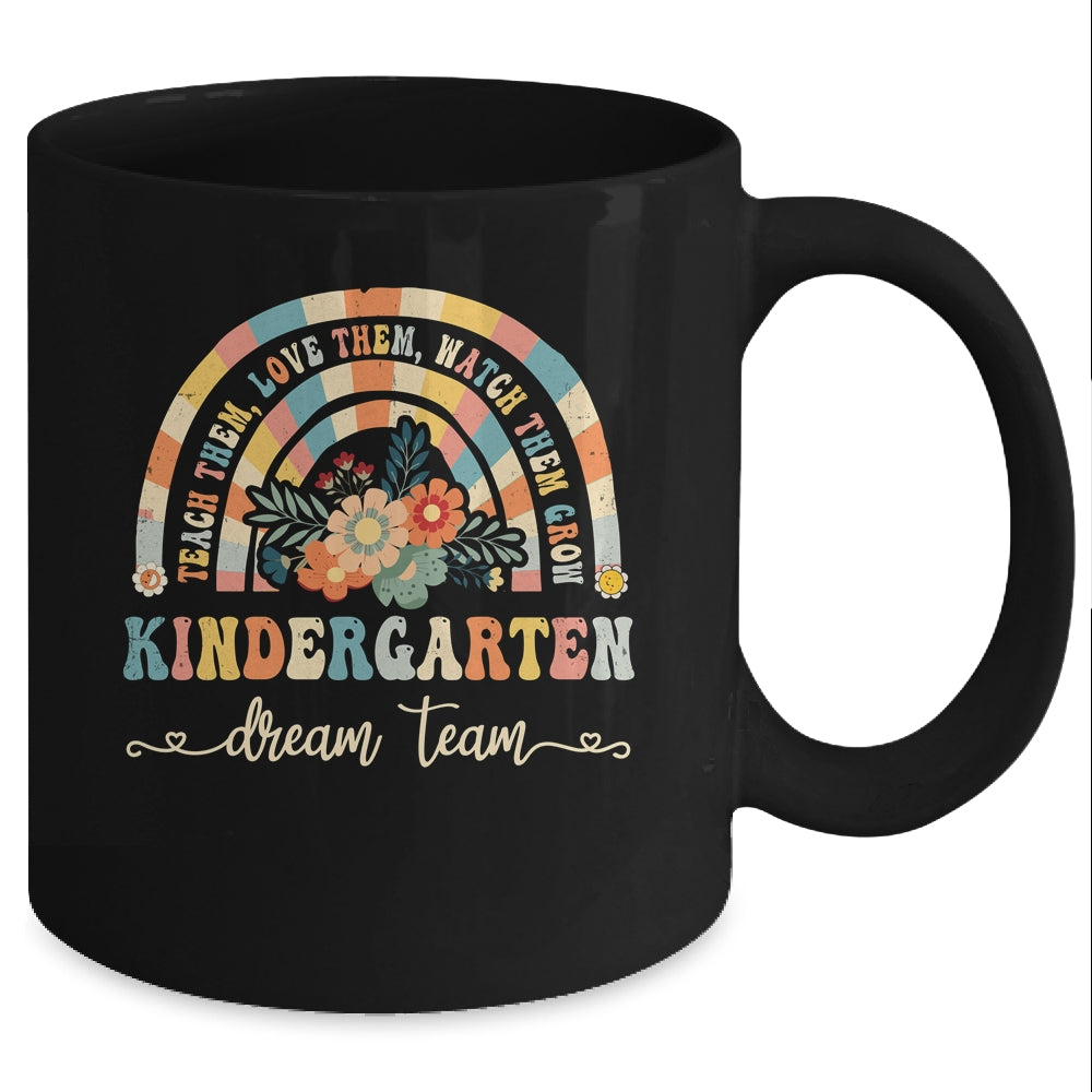 Groovy Kindergarten Dream Team Retro Back To School Teachers Mug | siriusteestore