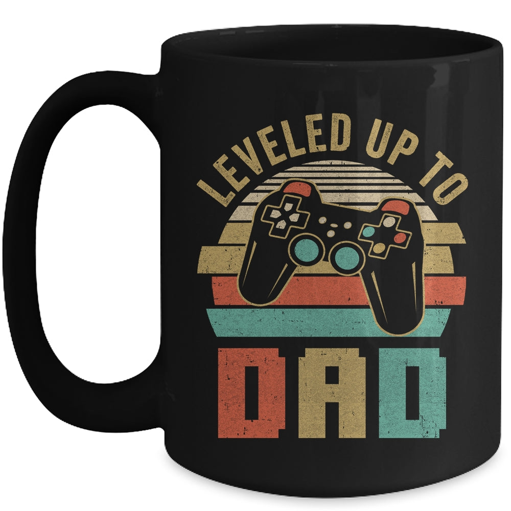 Leveled Up To Dad Baby Announcement For Men Mug | siriusteestore