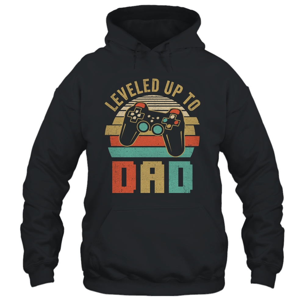 Leveled Up To Dad Baby Announcement For Men Shirt & Hoodie | siriusteestore
