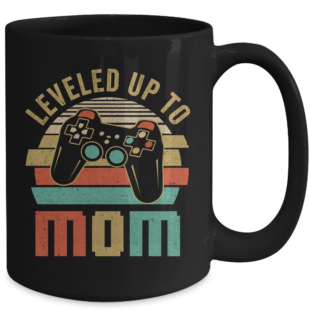 Leveled Up To Mom Baby Announcement For Women Mug | siriusteestore