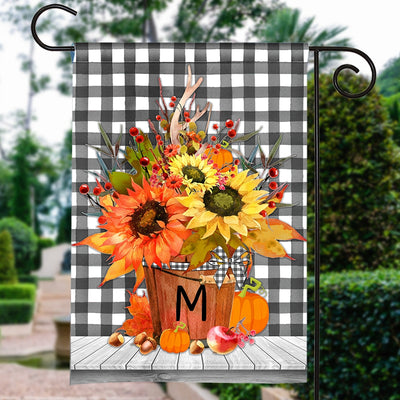 Personalized Autumn Arrangement Initial Letter Embroidered Monogram | siriusteestore
