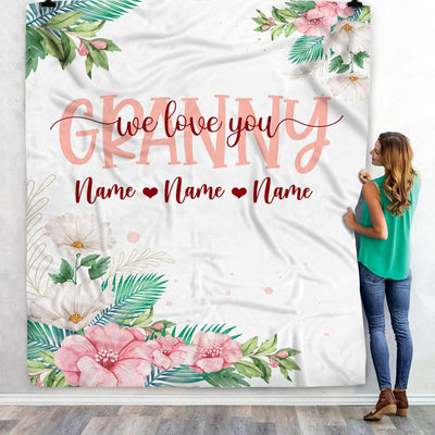 Personalized Granny Blanket From Grandkids Granddaughter Grandson We Love You Floral Granny Birthday Mothers Day Christmas Fleece Throw Blanket | siriusteestore