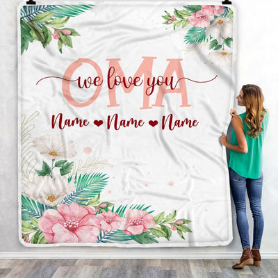 Personalized Oma Blanket From Grandkids Granddaughter Grandson We Love You Floral Oma Birthday Mothers Day Christmas Customized Fleece Throw Blanket | siriusteestore