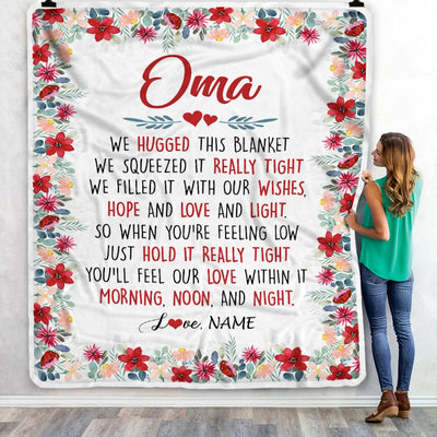 Personalized Oma Blanket From Grandkids Grandson Granddaughter We Hugged This Blanket Oma Birthday Mothers Day Christmas Customized Fleece Throw Blanket | siriusteestore