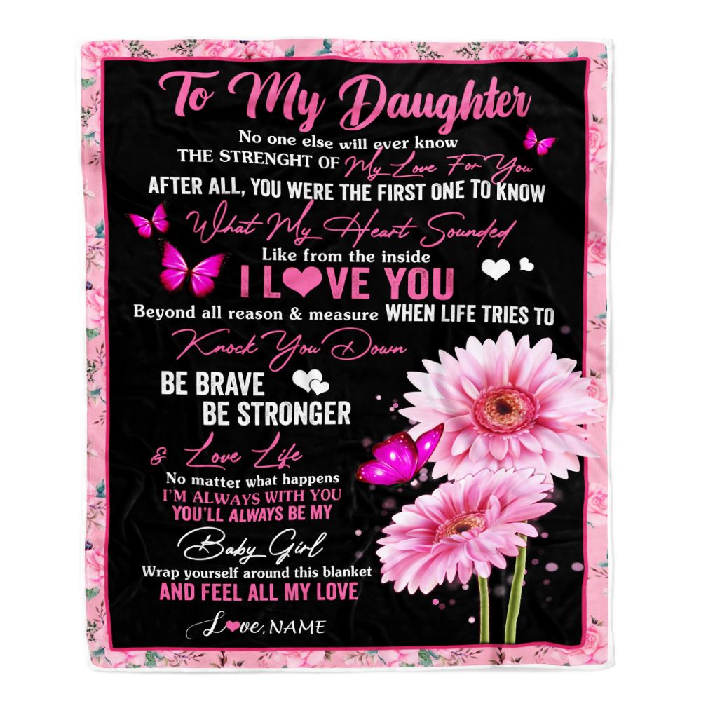 Personalized To My Daughter Blanket From Mom Dad Father I Love You Pink Daisy Butterfly Daughter Birthday Graduation Christmas Customized Fleece Throw Blanket | siriusteestore