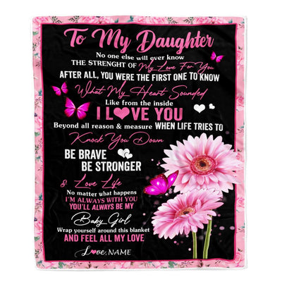 Personalized To My Daughter Blanket From Mom Dad Father I Love You Pink Daisy Butterfly Daughter Birthday Graduation Christmas Customized Fleece Throw Blanket | siriusteestore