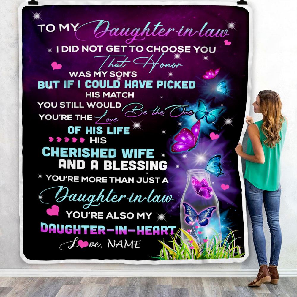 Personalized To My Daughter In Law Blanket From Mother In Law Butterfly Christmas Birthday Pregnant Wedding Day Anniversary Christmas Customized Fleece Blanket | siriusteestore