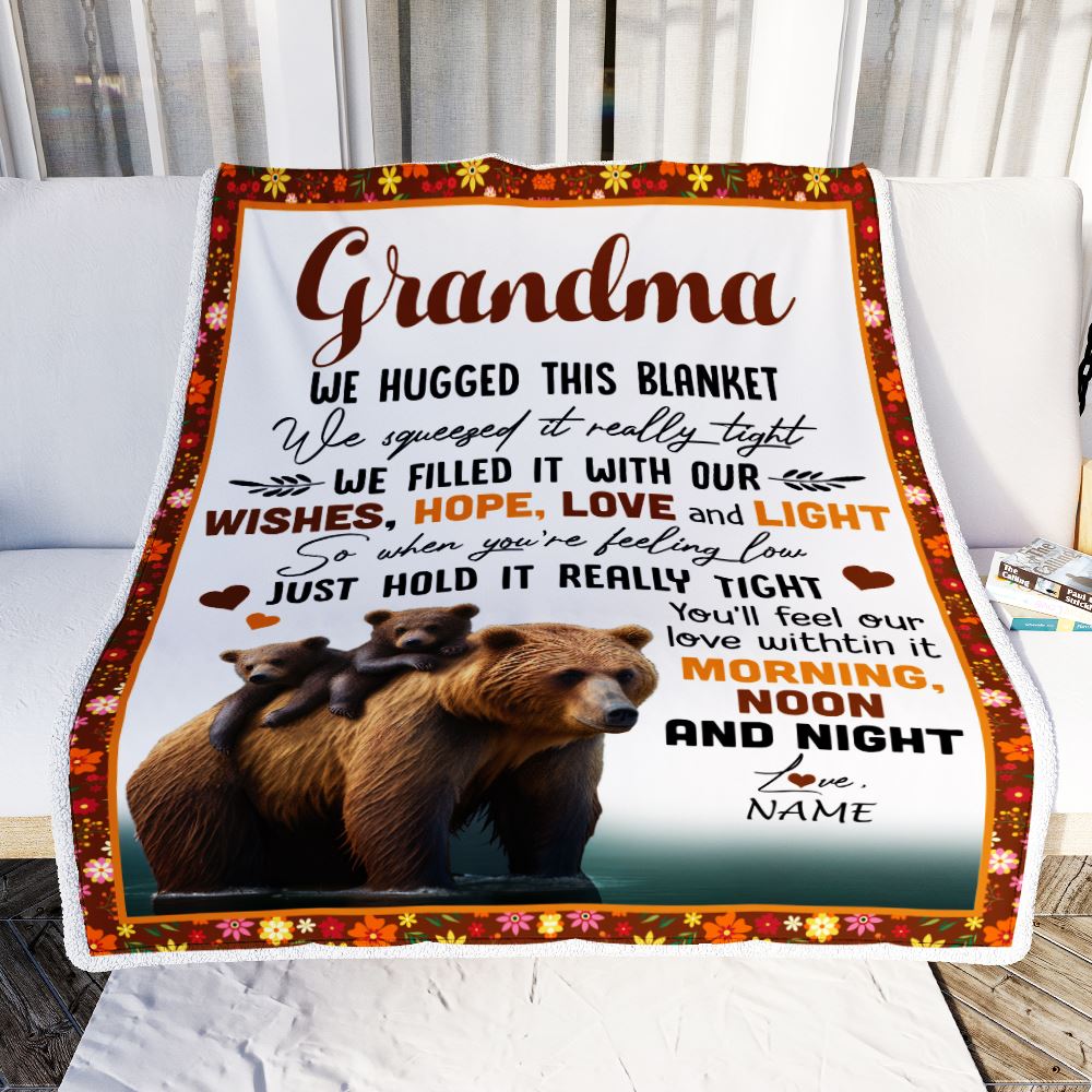 Personalized To My Grandma Blanket From Granddaughter Grandson Bear I Love You Grandma Birthday Mothers Day Christmas Customized Fleece Throw Blanket | siriusteestore