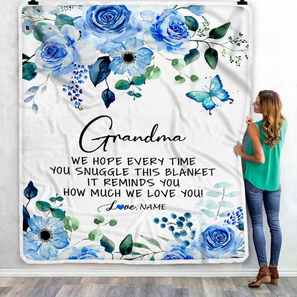 Personalized To My Grandma Blanket From Grandkids Floral How Much We Love You Grandma Birthday Mothers Day Christmas Customized Fleece Throw Blanket | siriusteestore