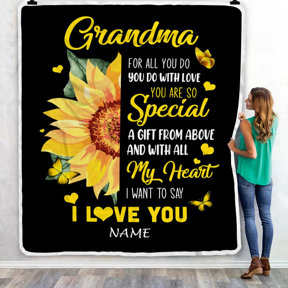 Personalized To My Grandma Blanket From Grandkids Granddaughter I Want To Say I Love You Sunfower Grandma Birthday Mothers Day Christmas Customized Fleece Blanket | siriusteestore