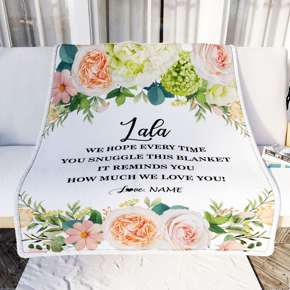 Personalized To My Lala Blanket From Grandkids How Much We Love You Flower Lala Birthday Mothers Day Christmas Customized Fleece Throw Blanket | siriusteestore
