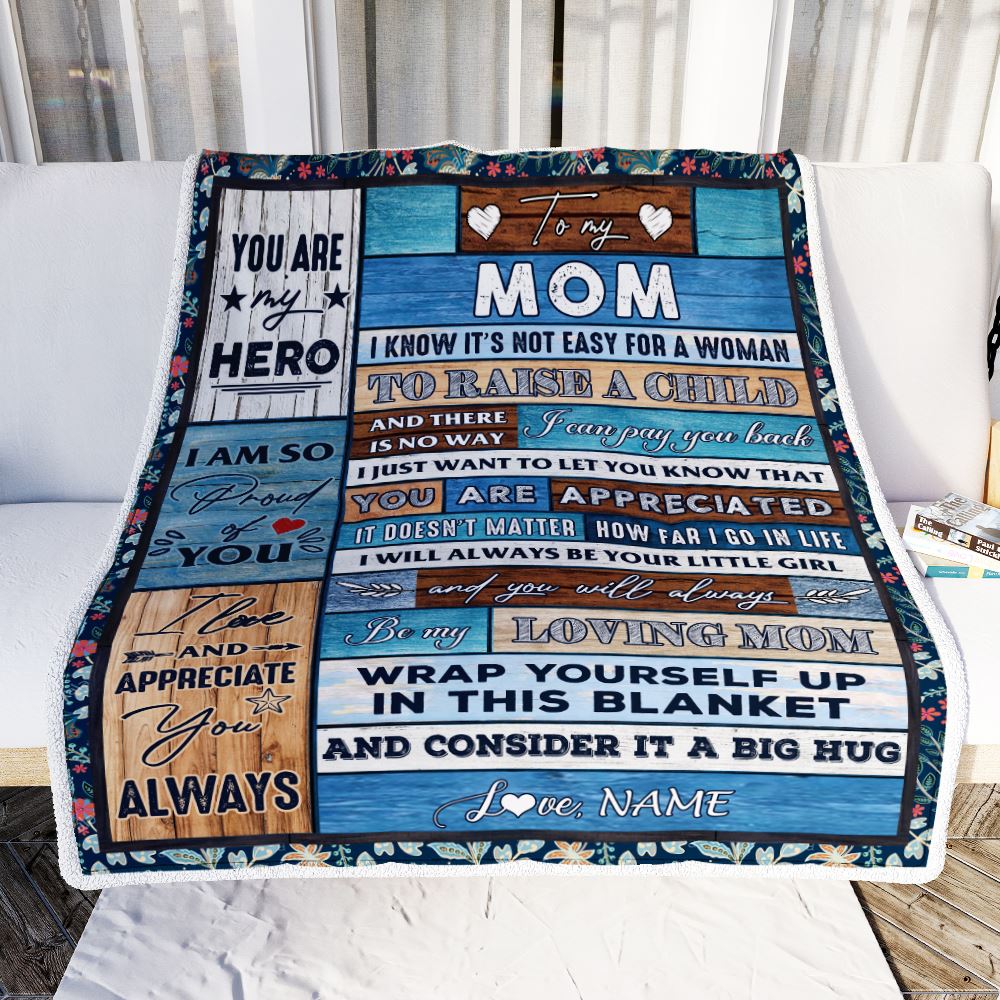 Personalized To My Mom Blanket From Daughter Son Wood It A Big Hug Be My Loving Mom Birthday Mothers Day Thanksgiving Christmas Customized Fleece Throw Blanket | siriusteestore