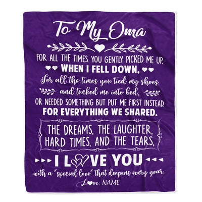 Personalized To My Oma Blanket From Grandkids I Love You With A Special Love Oma Birthday Mothers Day Christmas Customized Fleece Throw Blanket | siriusteestore