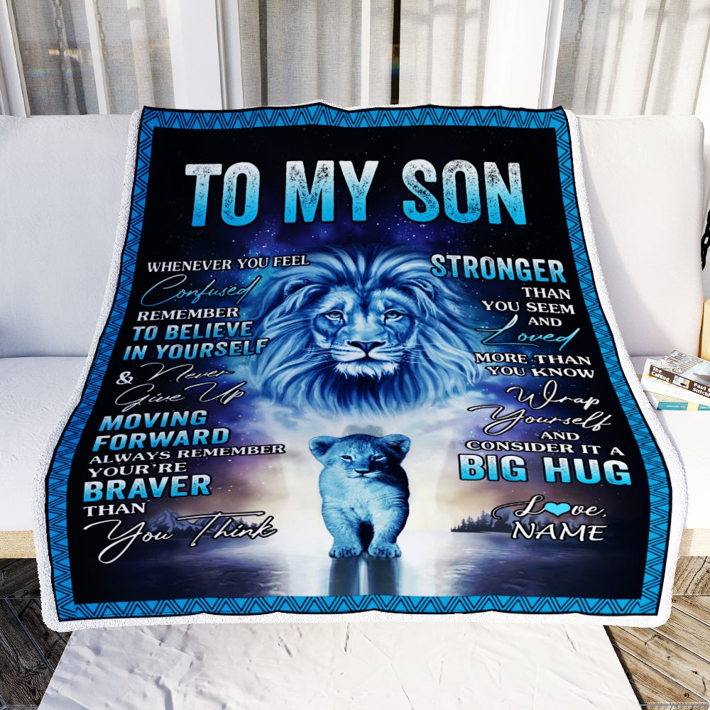 To My Mom Think Of This Blanket As A Big Hug - Personalized Photo
