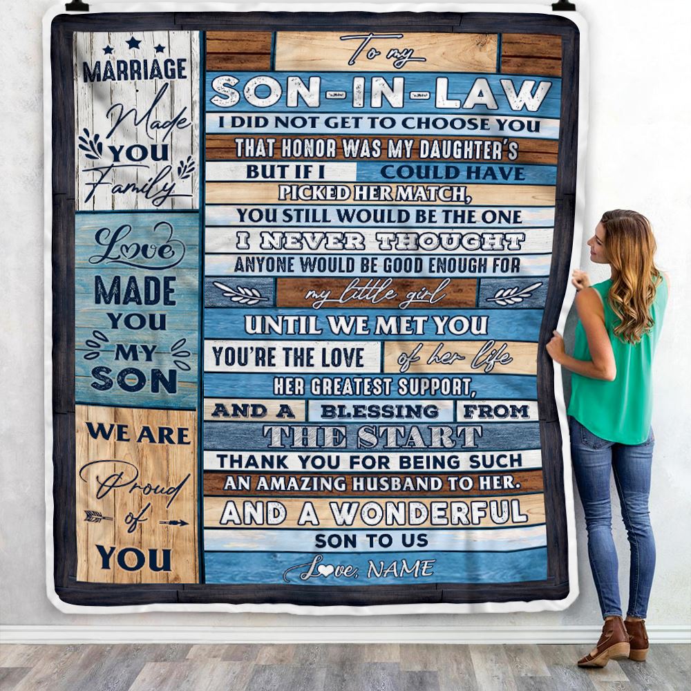 Personalized To My Son In Law Blanket From Mother In Law Wood Wonderful Son To Us Son In Law Birthday Thanksgiving Christmas Customized Fleece Throw Blanket | siriusteestore